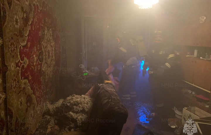 В жилом доме в Новомосковске произошел пожар