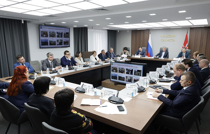 Дмитрий Миляев дал указания по развитию Плавского района