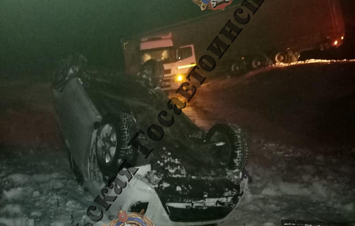 В Ясногорском районе легковушка столкнулась с «КАМАЗом»