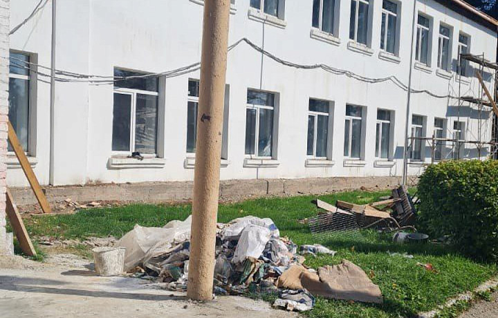 Прокуратура взяла на личный контроль капремонт школы в Суворовском районе