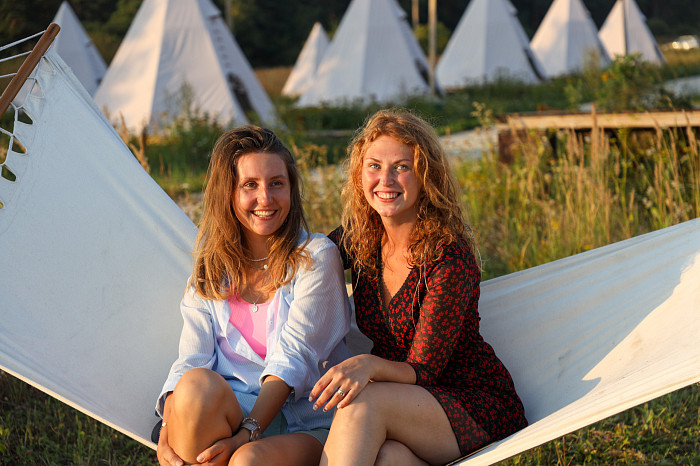 Фоторепортаж: как проходит MaxiCamp от радио Maximum и ГК Медиа Траст