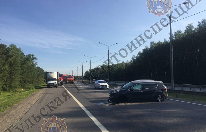 В Заокском районе водитель Kia Sportage не справился с управлением и устроил ДТП