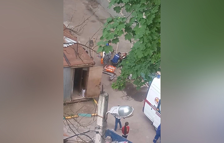 Пострадавший при обрушении балкона в Туле директор УК находится в тяжелом состоянии