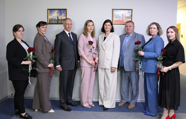 Тульским судьям, назначенным президентом в мае, вручили удостоверения