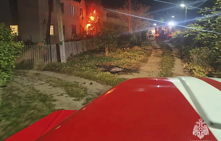 На пожаре в Щекине пострадала 23-летняя девушка, получившая ожоги