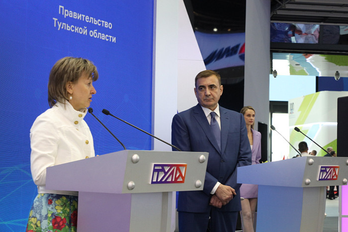 Почти 51,5 млрд рублей инвестиций и сотни новых рабочих мест. Каким был для Тульской области второй день ПМЭФ