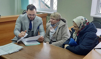 Перепутанным в тульском роддоме тулячкам отказали в выплате моральной компенсации на 21 миллион рублей