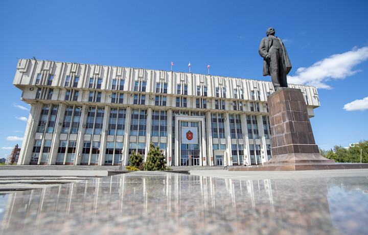 На зарплаты тульских чиновников потратили 606 млн рублей за полгода