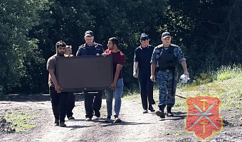 В Новомосковске во время рейда обнаружили должников и нелегальных мигрантов