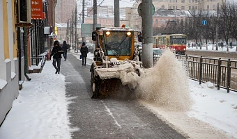 В Туле – 127, в Донском – 23, в Новомосковске – 16: сколько техники на уборку снега есть у районов?