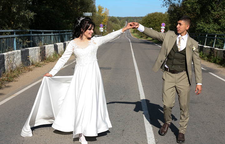 Любовь не знает национальности: история любви со свадьбой и счастливым продолжением