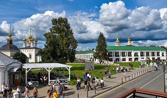 История, культура, ремесленные традиции и огурцы – что можно увидеть в древнем городе Суздале