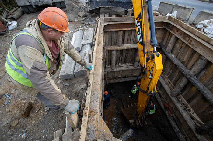 600 метров канализационного коллектора заменят в Привокзальном округе Тулы