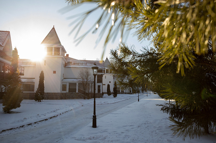Изысканное меню и праздничная программа: Жителей и гостей региона приглашают отметить Новый год в Парк Отеле Тула