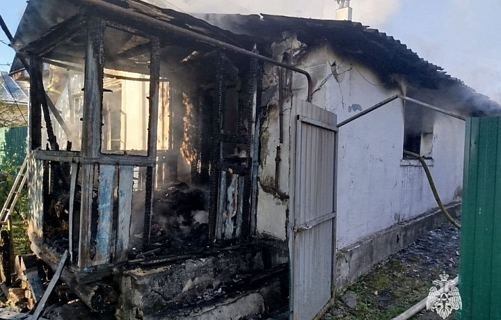 В Тульской области при пожаре пострадал пенсионер