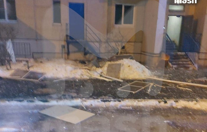 Опубликовано видео с моментом прилета дрона в многоэтажку в Туле