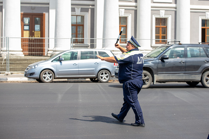 Бригада тульских медиков отправилась в ДНР для оказания медицинской помощи местным жителям