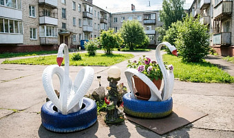 Выбивание ковра и клумба из шин: семь дворовых привычек, за которые сегодня можно получить штраф