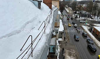 В Туле возбудили уголовное дело после падения наледи на подростка на улице Фридриха Энгельса