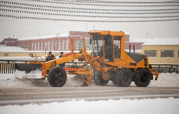 Снегопад в Туле будет мощнее предыдущего: власти просят потерпеть и обещают не жалеть ни себя, ни техники