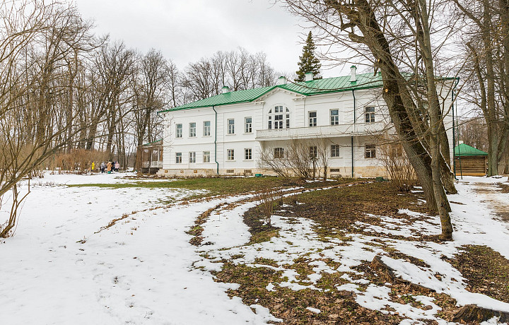 Дом Толстого в Ясной Поляне закроется с 6 по 13 апреля для подготовки к лету