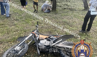 Два подростка на мотоцикле пострадали в ДТП с иномаркой в Заокском районе