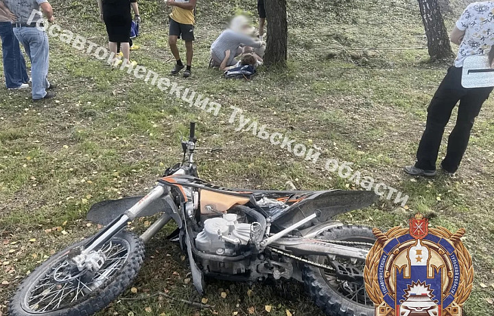 Два подростка на мотоцикле пострадали в ДТП с иномаркой в Заокском районе