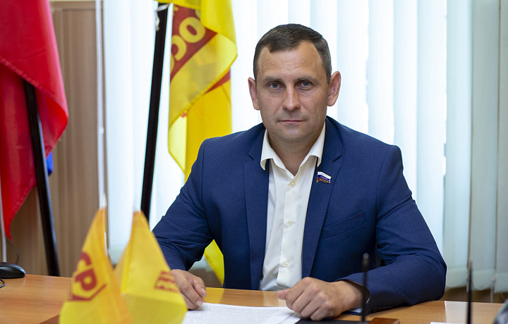 Депутат облдумы Гребенщиков: не стоит проводить концерт Долиной в Туле, сейчас не время