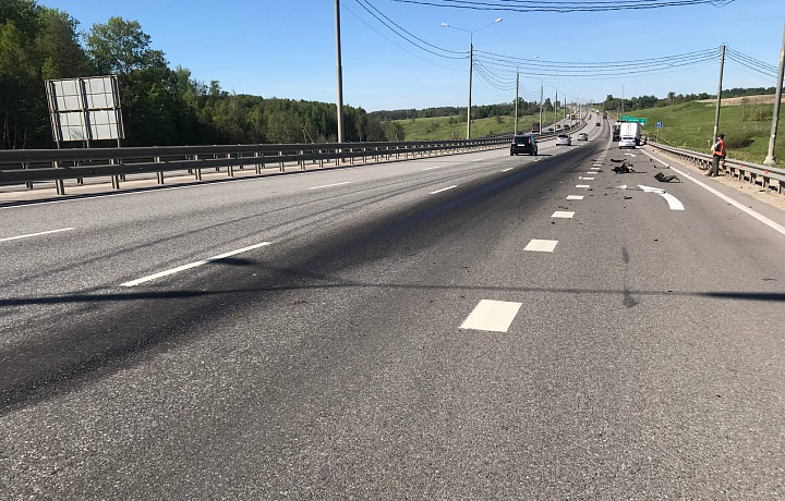 На трассе М-2 под Тулой столкнулись ГАЗель и тягач MAN: один человек госпитализирован