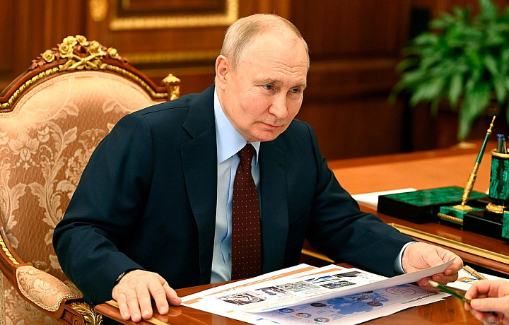 Владимир Путин поручил закрепить в законе понятие «креативная экономика»