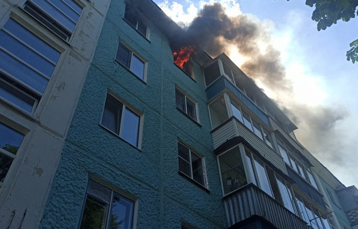 На пожаре в жилом доме в Белеве погиб полуторагодовалый младенец и пострадал трехлетний ребенок