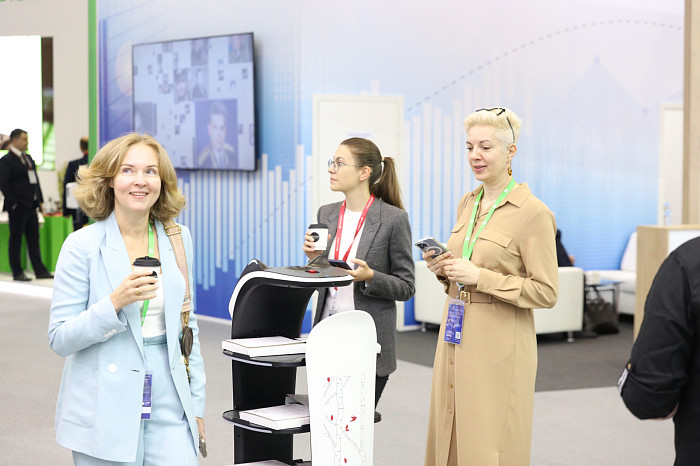 Почти 51,5 млрд рублей инвестиций и сотни новых рабочих мест. Каким был для Тульской области второй день ПМЭФ