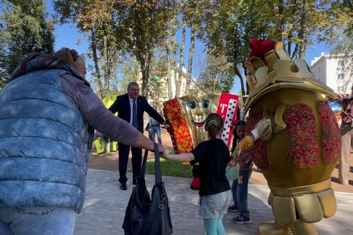 Илья Беспалов посетил праздничные мероприятия в День города Тулы