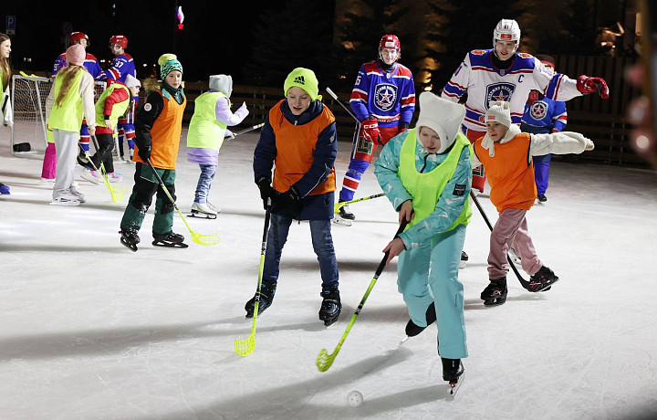 В Туле 5 декабря состоялось красочное открытие Губернского катка и новогодней елки