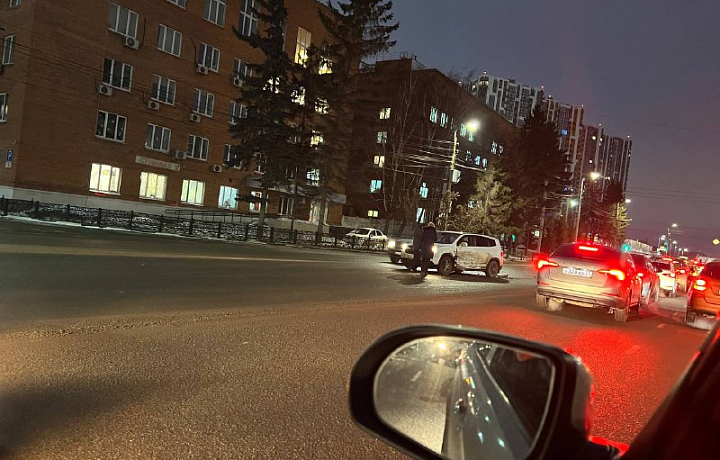 Массовое ДТП случилось в Туле на улице Оборонной