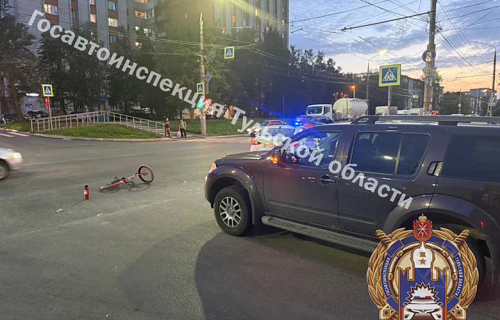 В Туле 12-летнего велосипедиста госпитализировали после ДТП с авто на улице Пузакова