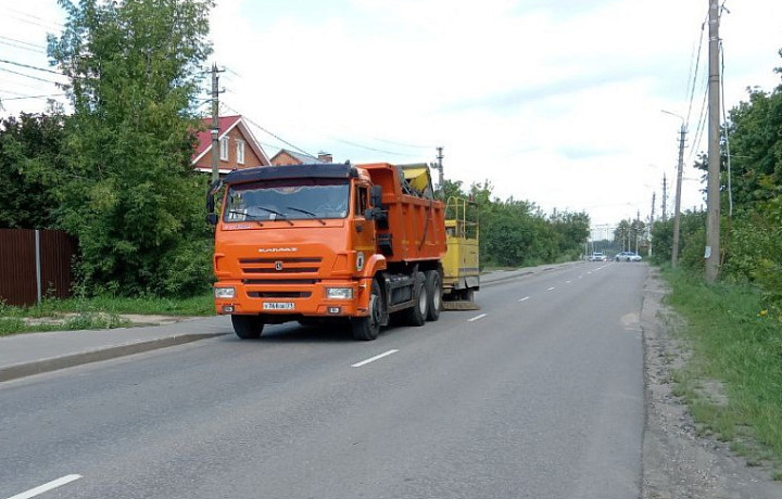 Около 80 единиц техники убирают улицы Тулы от мусора 6 августа