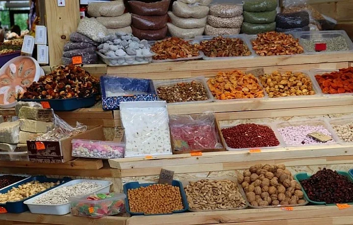 В Роспотребнадзоре назвали продукты, которые помогут вернуться в рабочий ритм