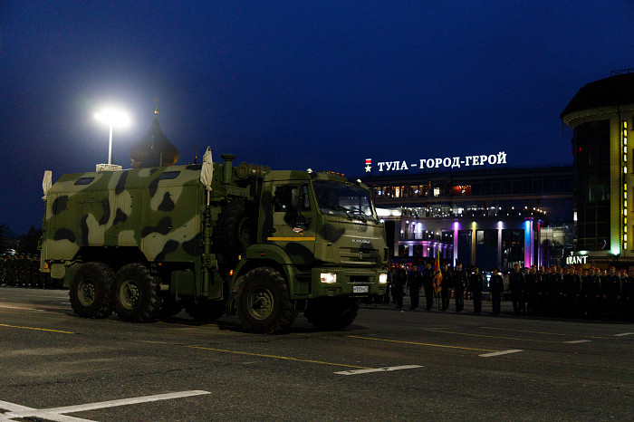 Первая репетиция Парада Победы прошла на площади Ленина в Туле