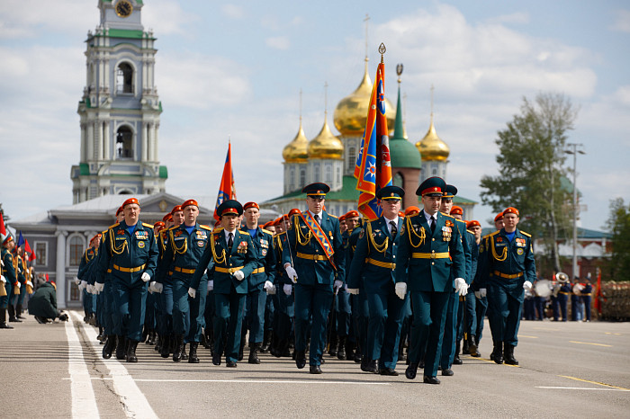 В Туле состоялся военный парад в честь Победы в Великой Отечественной войне