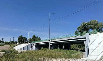 В Новомосковском районе открыли движение по мосту через Ольховку