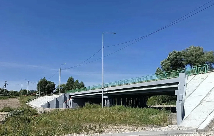 В Новомосковском районе открыли движение по мосту через Ольховку