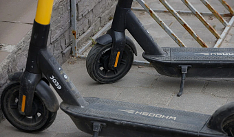 В Госдуме предложили ограничить скорость электросамокатов в пешеходных зонах