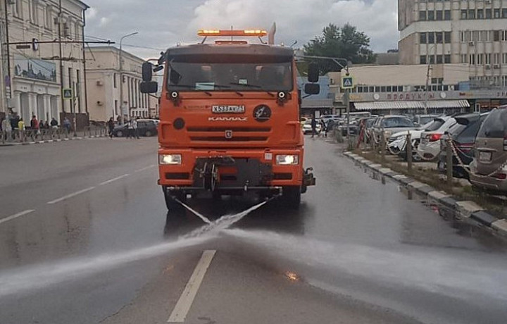 За сутки с улиц Тулы убрали 42 кубометра смета