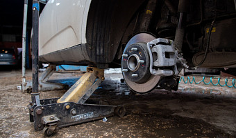 В Минтрансе рассказали, когда пора переобувать авто: сколько это стоит в Туле сейчас