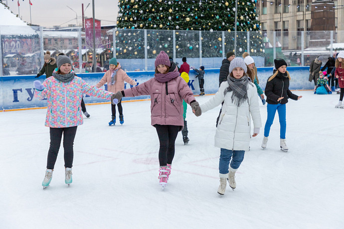 В Туле открыты площадки для массового катания на коньках