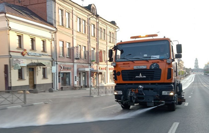 За выходных с улиц Тулы убрали 150 кубометров смета