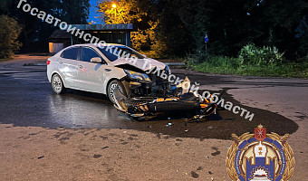 В Новомосковске водитель Kia Rio столкнулся с мотоциклом, пострадали подростки