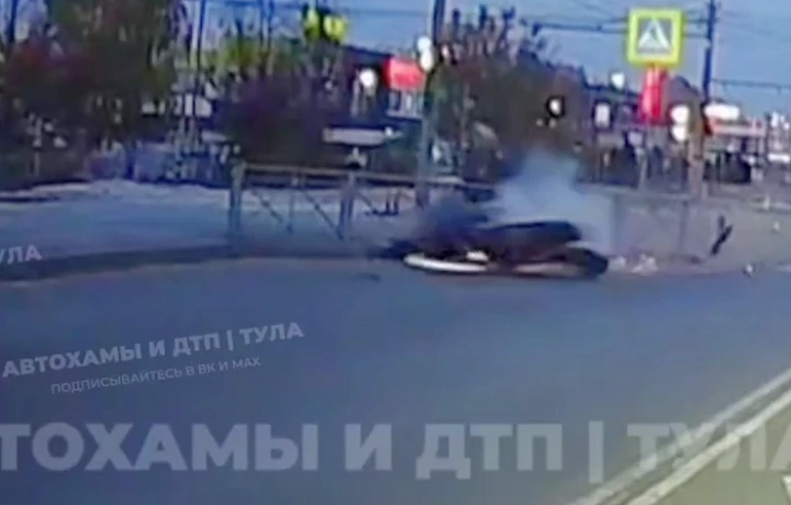 Мотоциклист попал в больницу после ДТП на Одоевском шоссе в Туле
