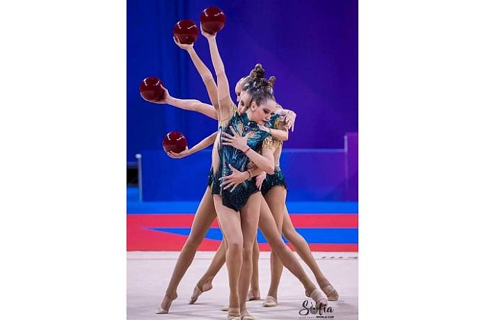 Тульская гимнастка завоевала первое место на Кубке мира в групповых упражнениях